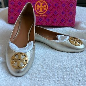 Tory Burch Spark Gold Chelsea Ballet Flat absolutely beautiful